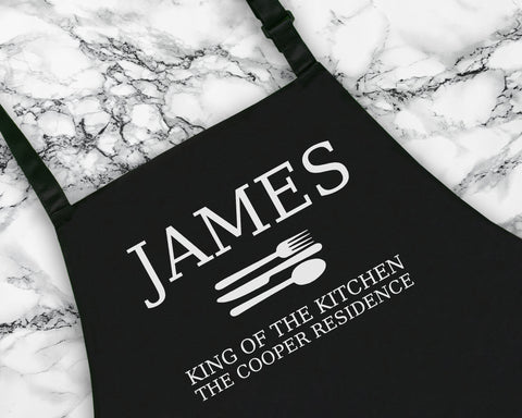 Personalised King Of The Kitchen Mens Apron Cooking Baking Barbecue Apron BBQ Gifts For Him Dad Husband Boyfriend Apron Gift Idea AP0811