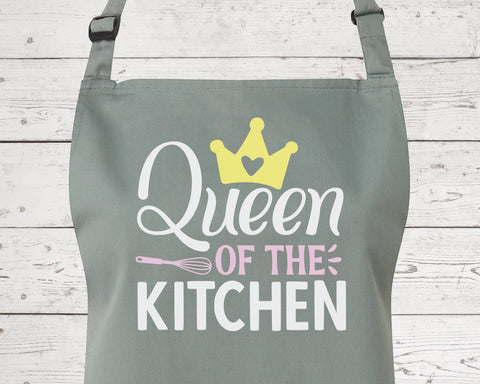 Womens Queen of the Kitchen Chefs Cooking Apron - Great Gift Idea For Mum Wife Sister Daughter Barbecue Baking Apron AP0039