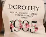 90th Birthday Gift for Women - Personalised Apron Wonderful Since 1935 90 Gift for Her - Ladies Floral Design Mum Nanny Nan Ninety BNC90AP