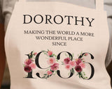 90th Birthday Gift for Women - Personalised Apron Wonderful Since 1935 90 Gift for Her - Ladies Floral Design Mum Nanny Nan Ninety BND90AP